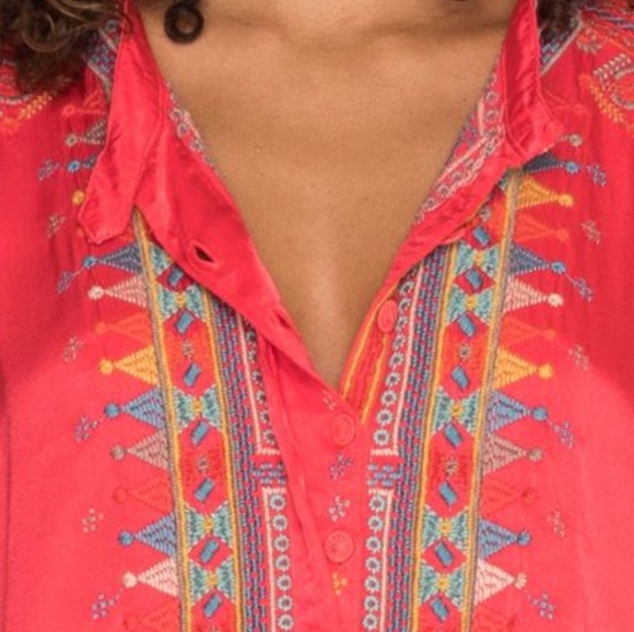 Johnny was VERSAIRO CRINKLE SATIN TUNIC - Picture 4 of 8